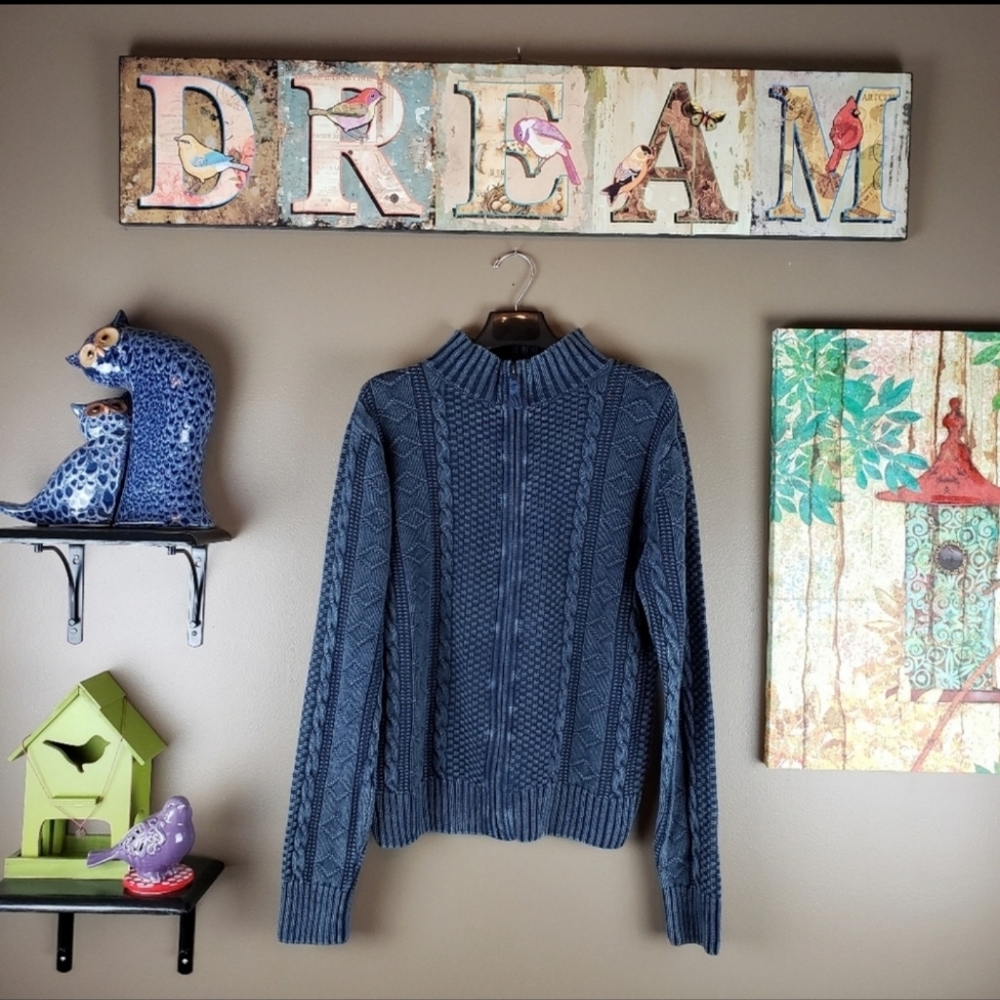 Carbon 2 Cobalt sweater